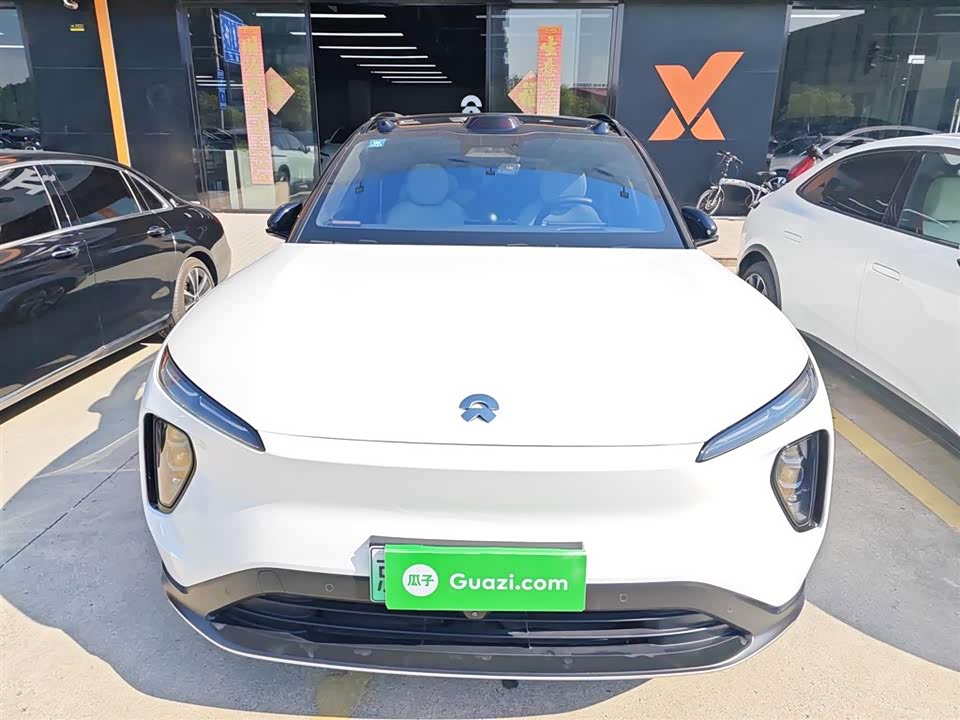 NIO ES6