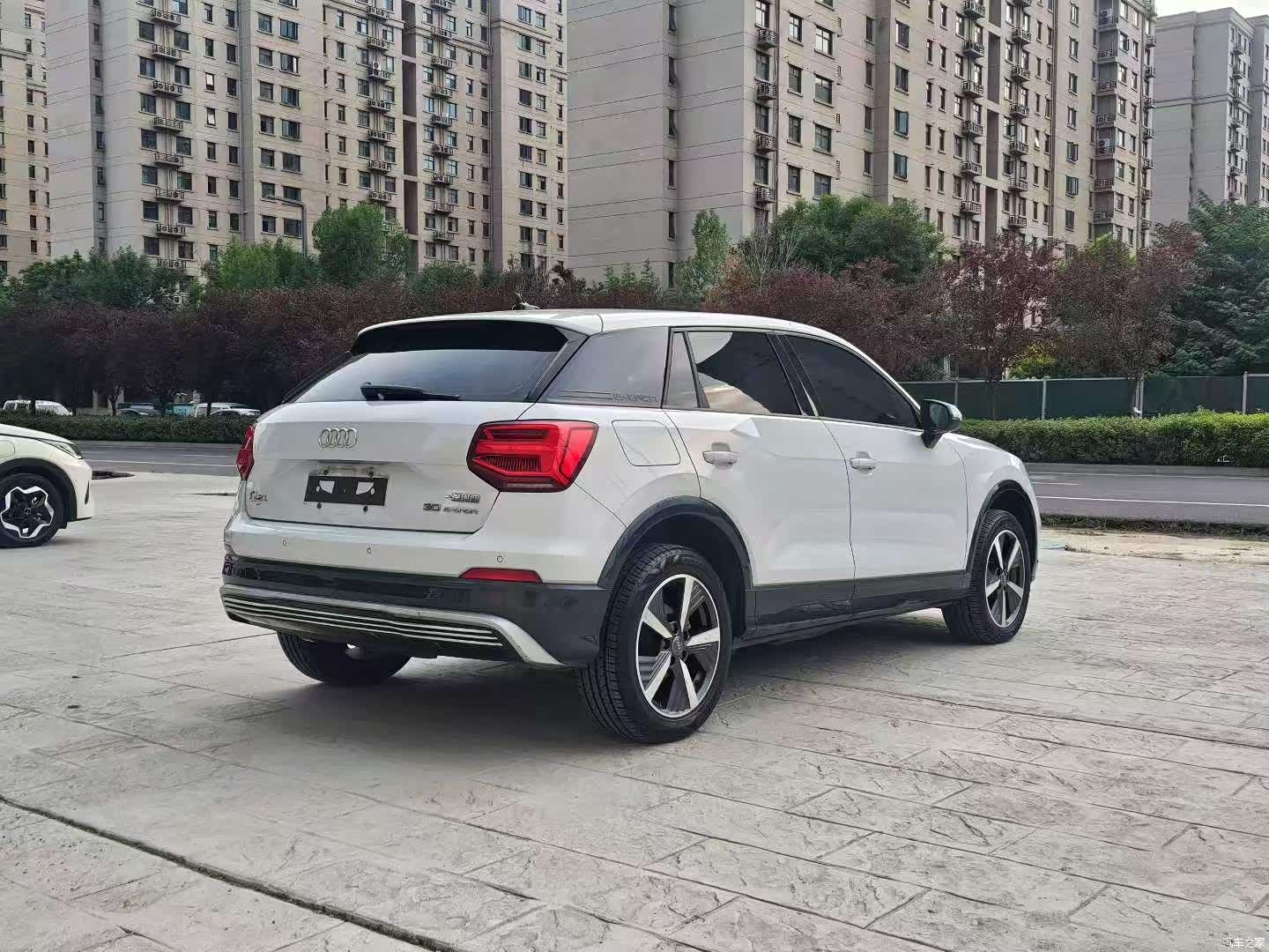 Audi e-tron, 2021 9