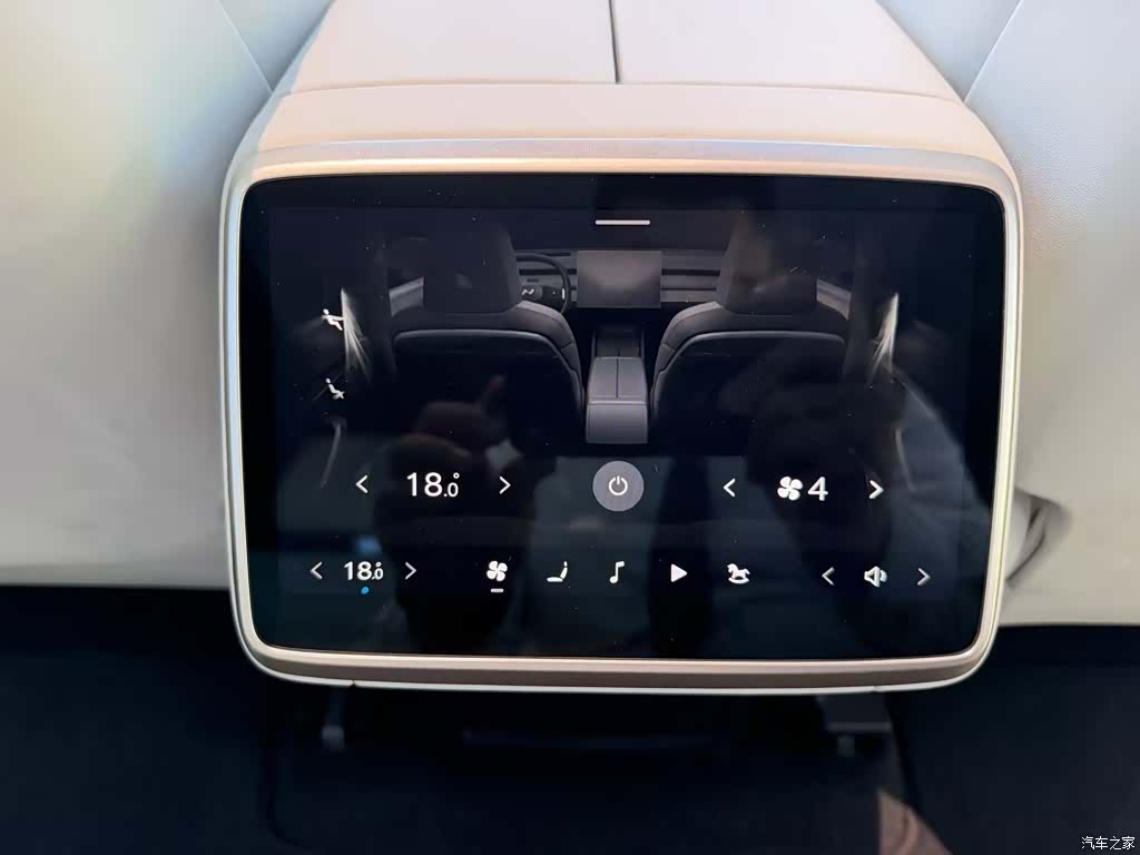NIO L60, 2024 15