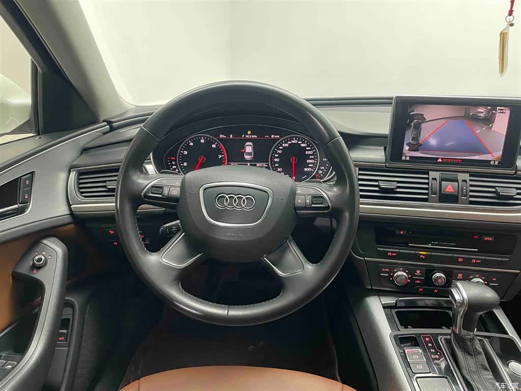 Audi A6L, 2013 18