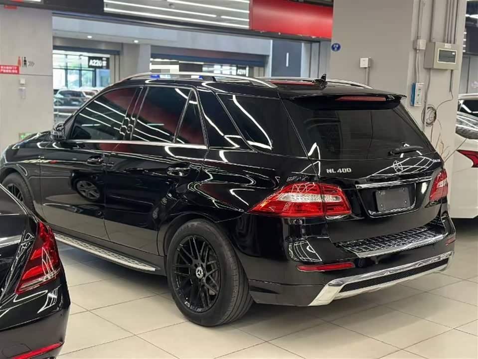 Mercedes-Benz M class