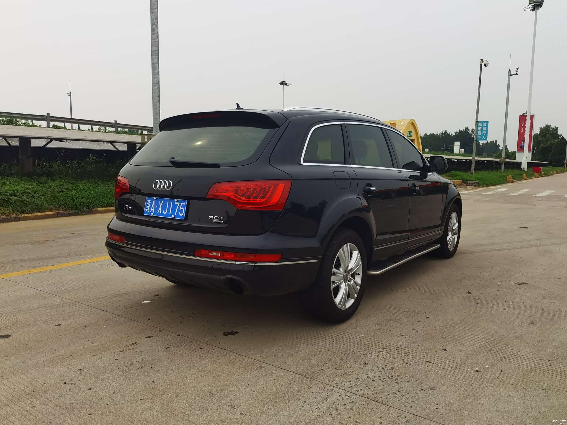 Audi Q7, 2012 7