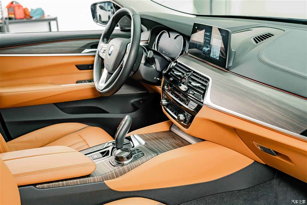 BMW 6 Series GT, 2018 17