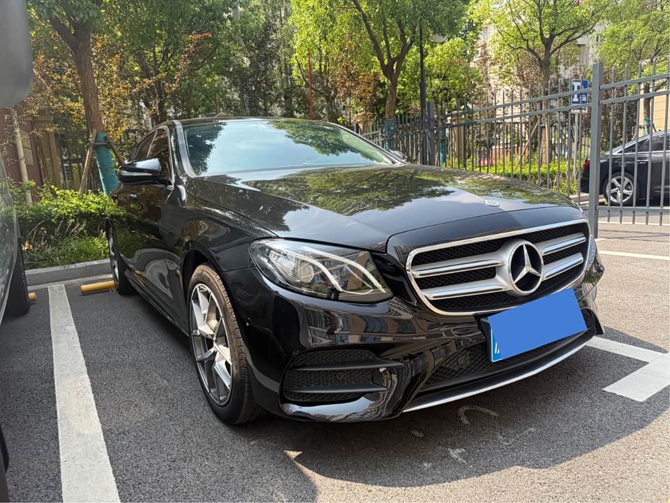 Mercedes-Benz E-class Mercedes-Benz E-class