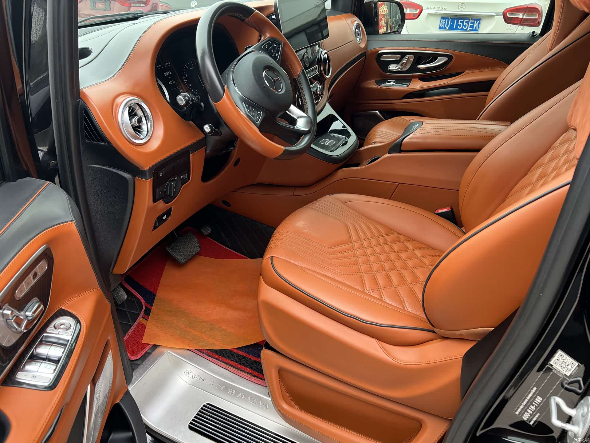 Mercedes-Benz 7, 2023 4