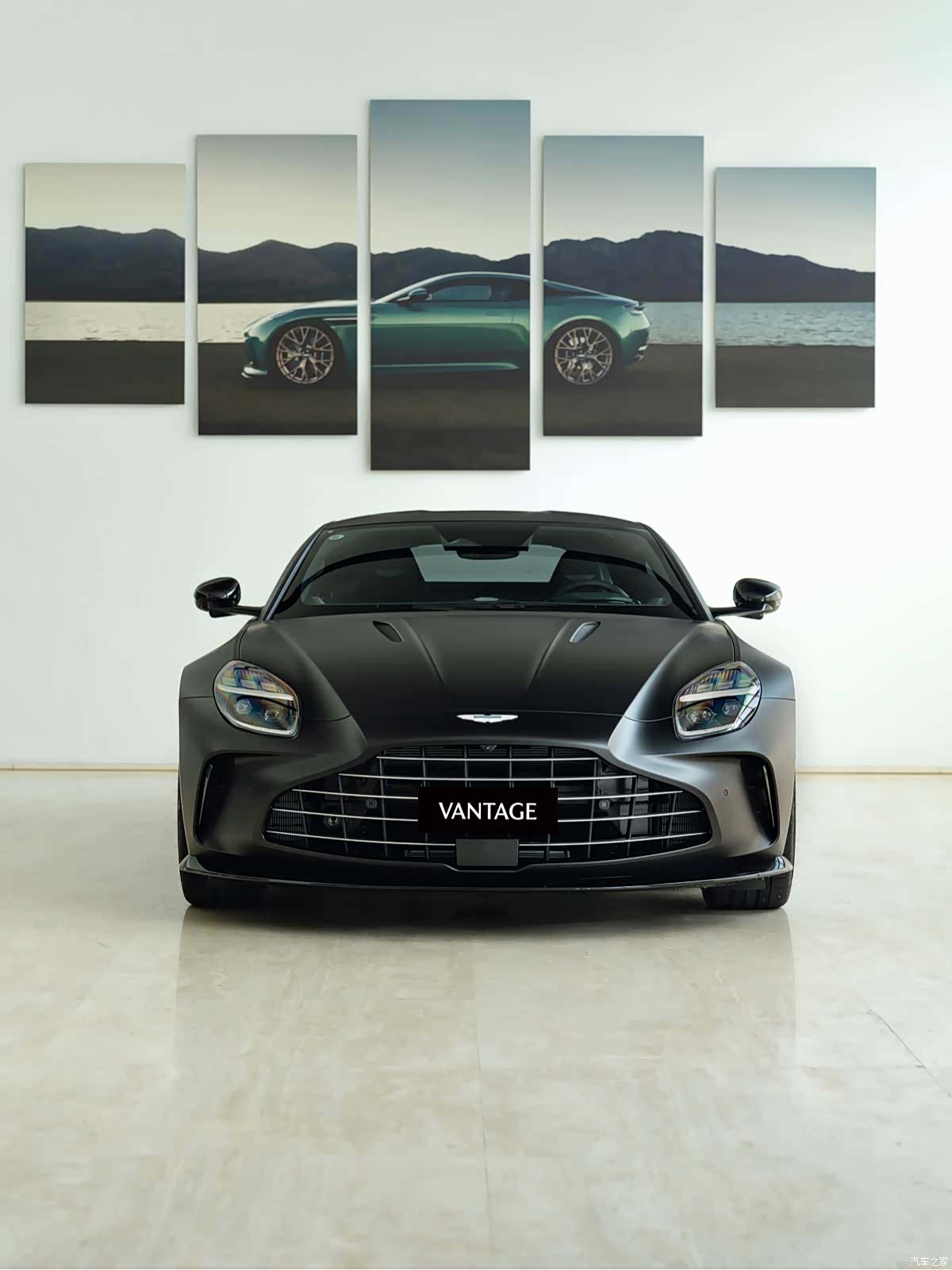 Aston Martin Vantage, 2024 3