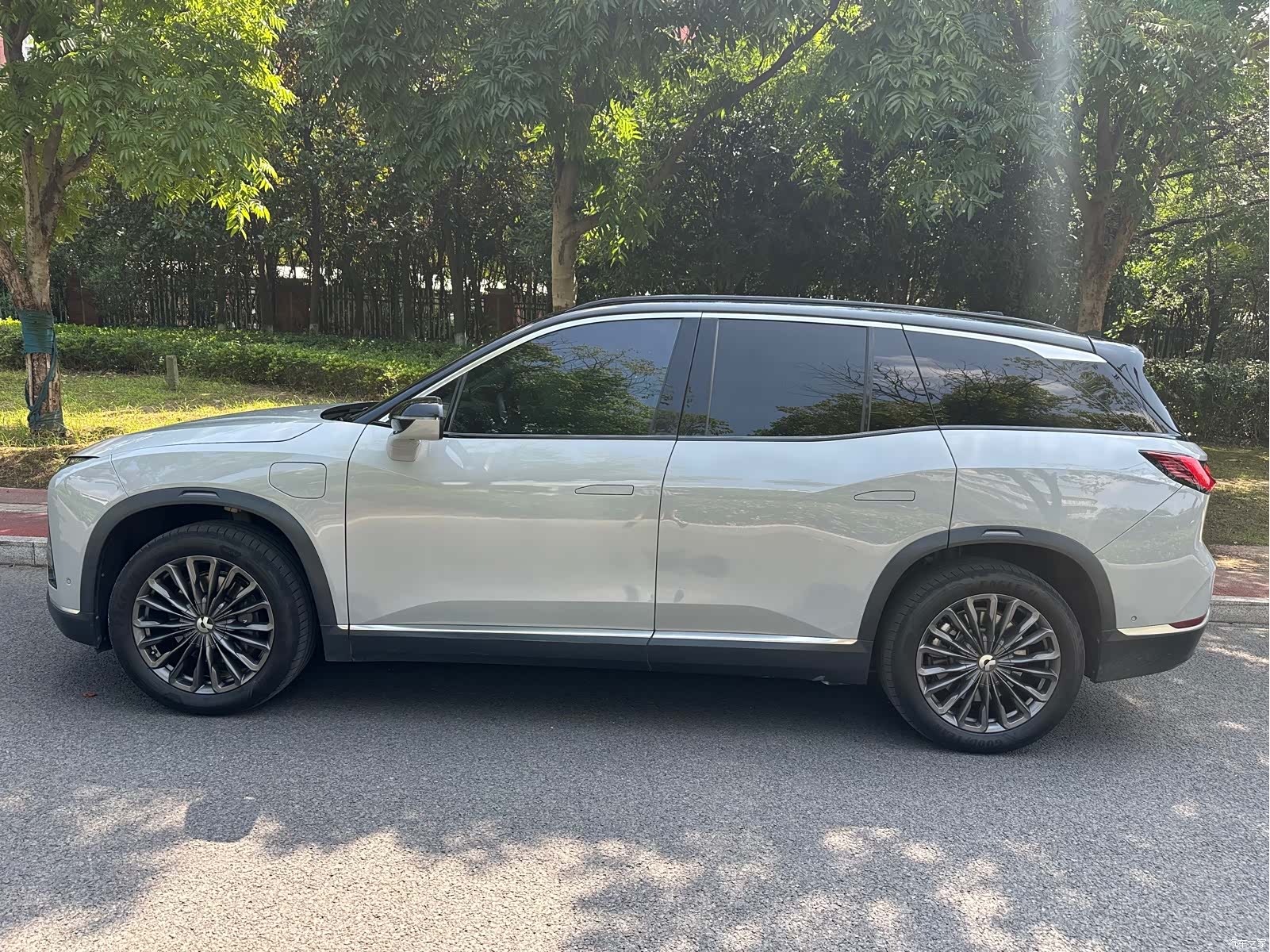 NIO ES8, 2022 2