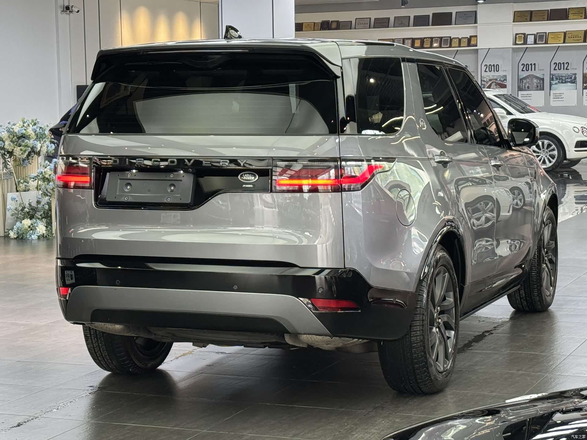 Land Rover Discovery, 2021 6