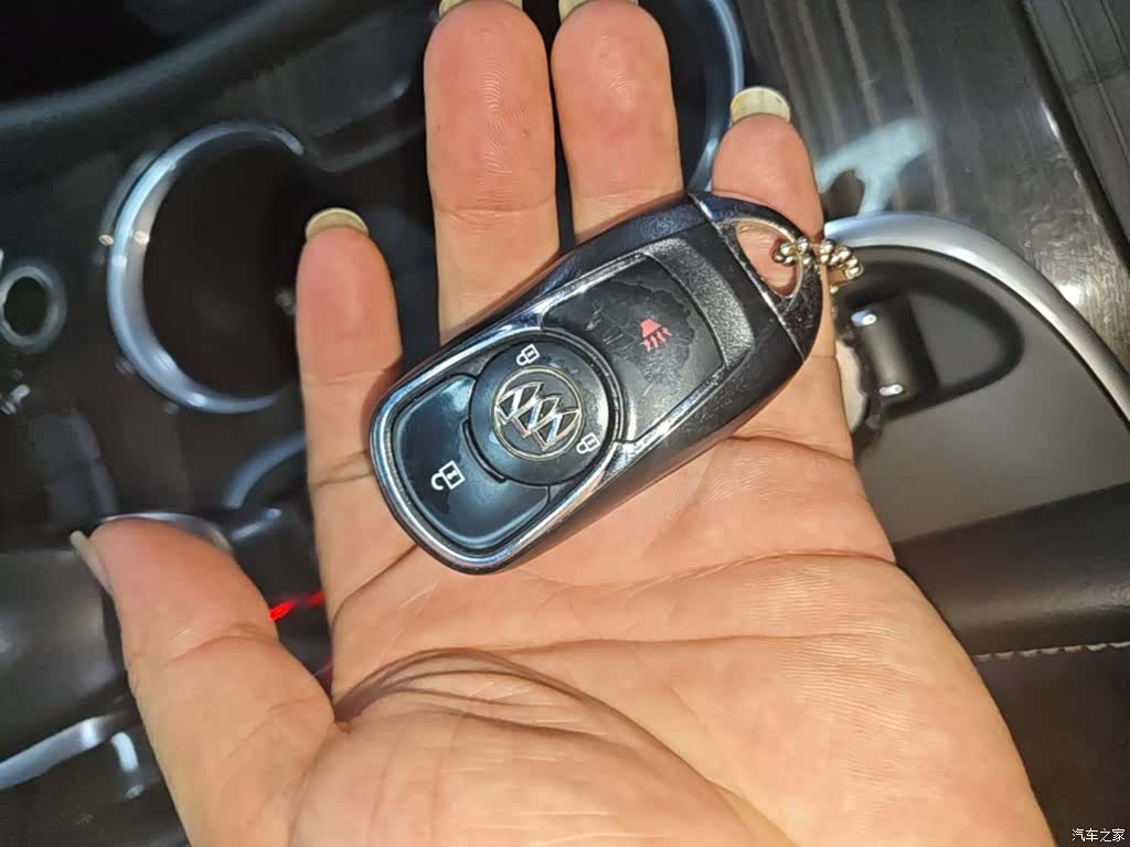 Buick Envision Plus, 2020 9
