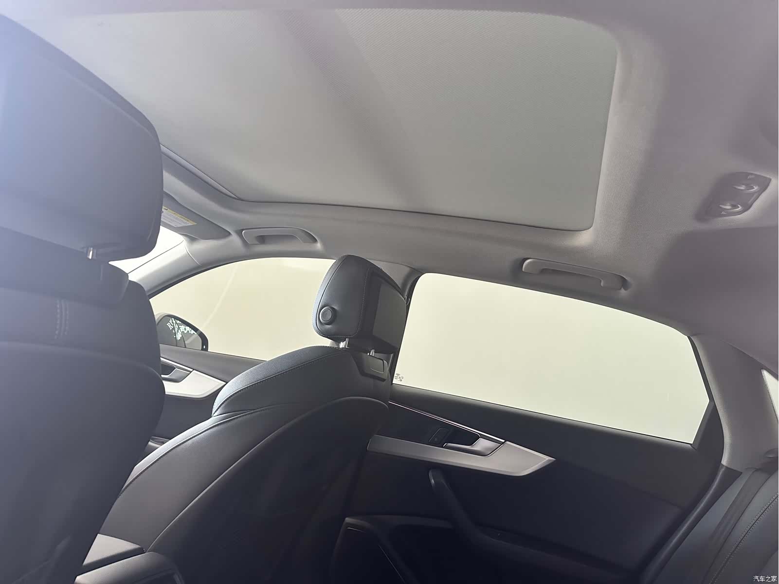 Audi A4L, 2020 24