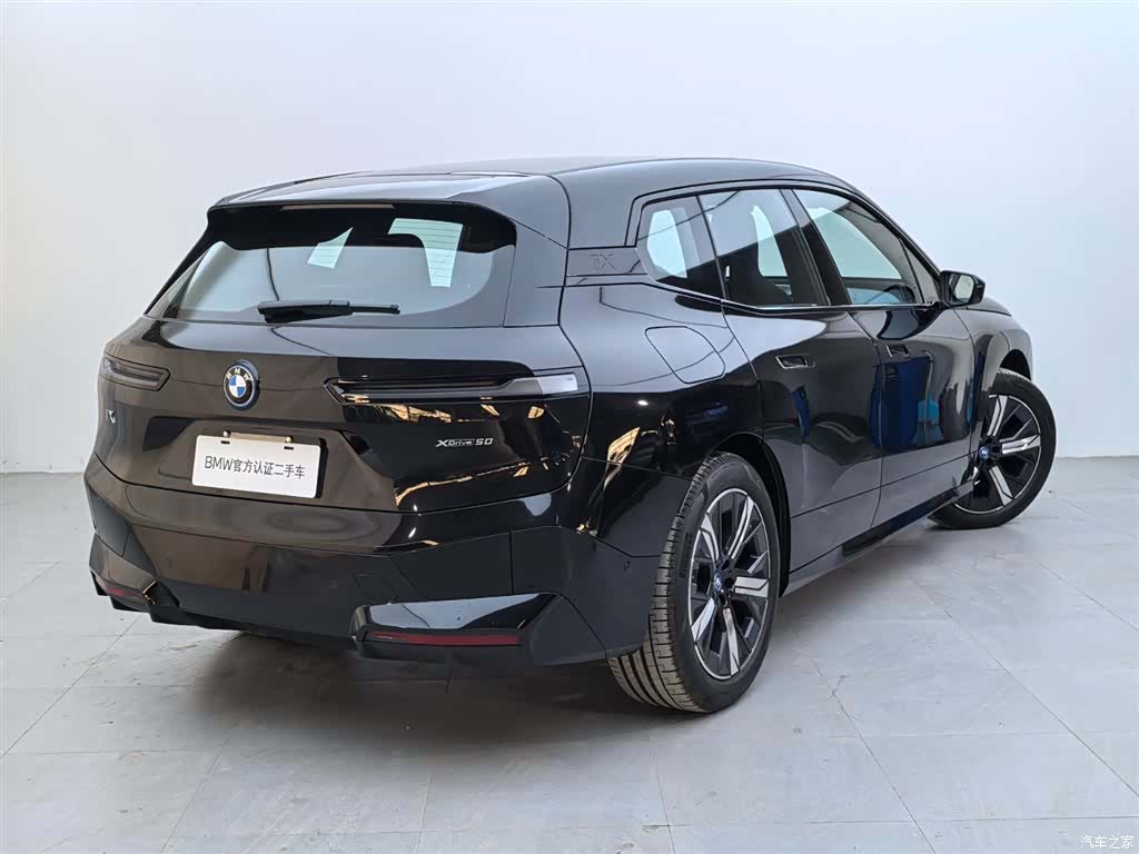 BMW iX, 2023 4