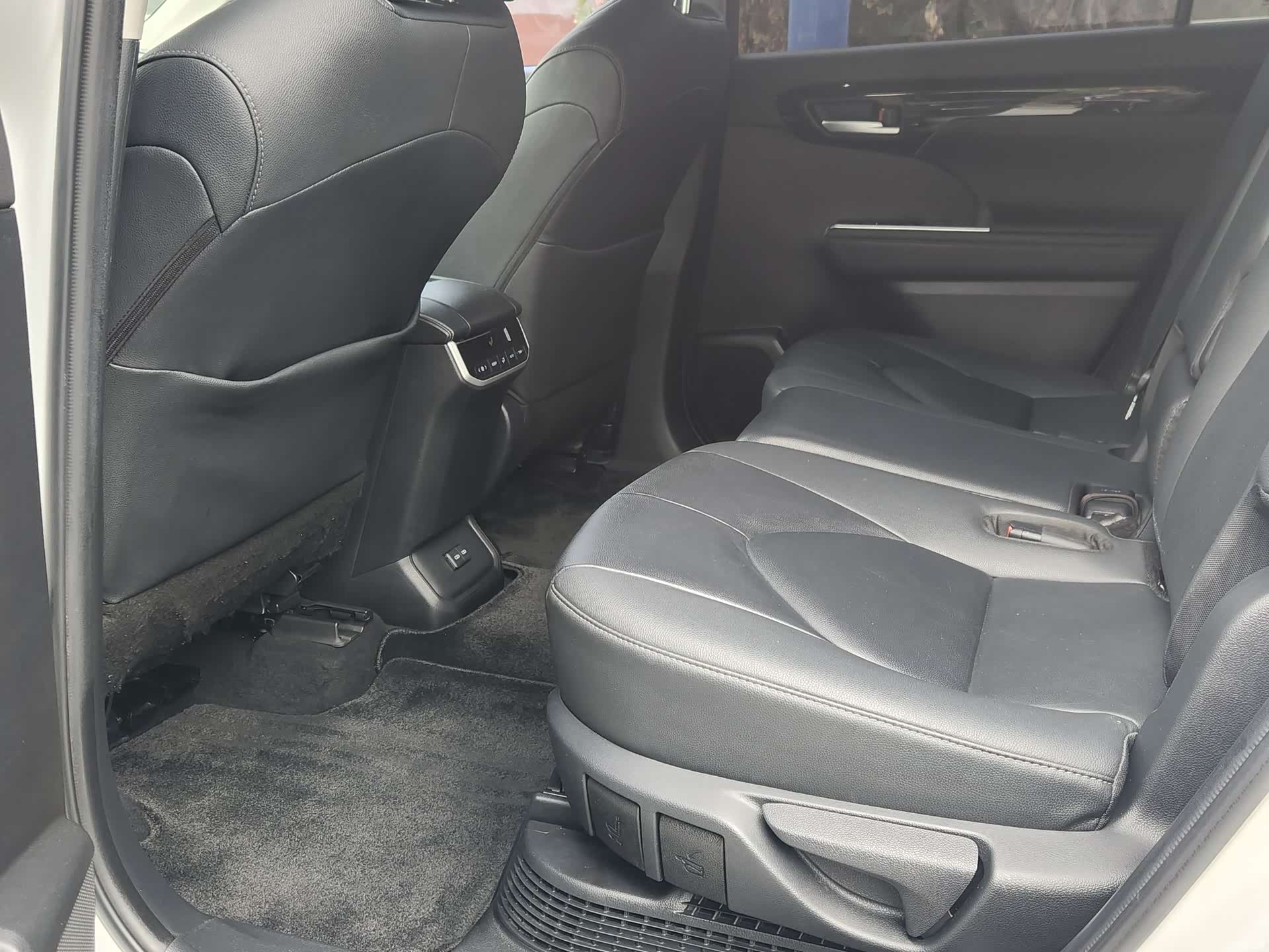 Toyota Highlander, 2023 13