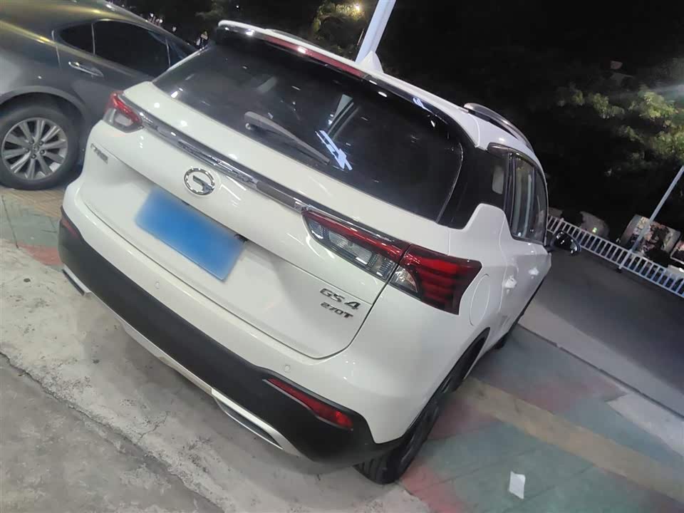 Trumpchi Trumpchi GS4
