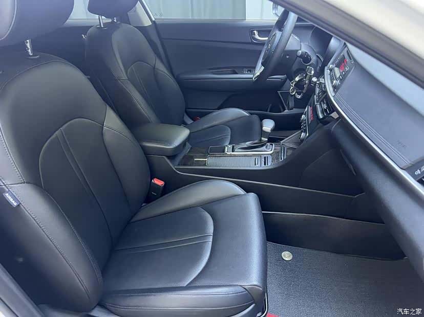 Kia K5, 2017 12