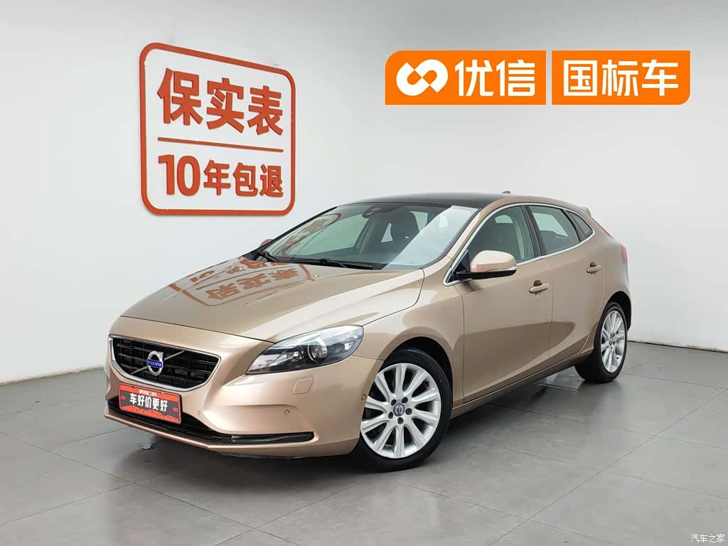 Volvo V40, 2015 1