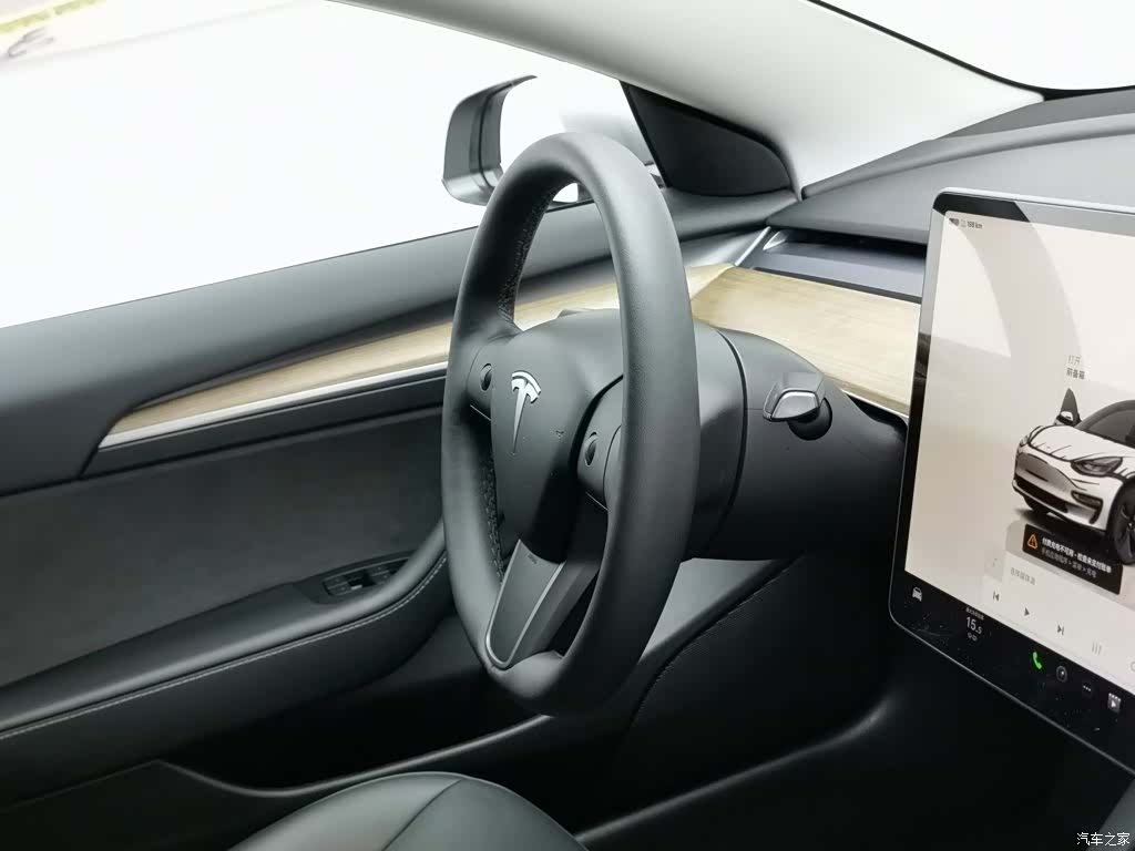 Tesla Model 3, 2022 22