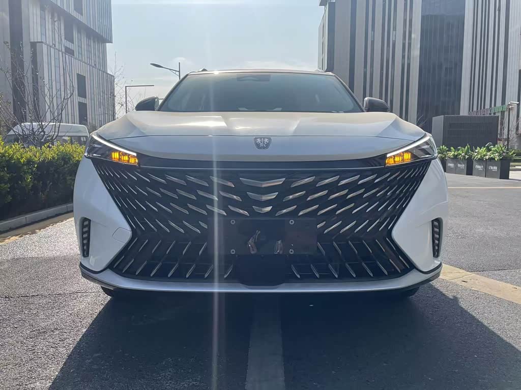 Roewe RX5