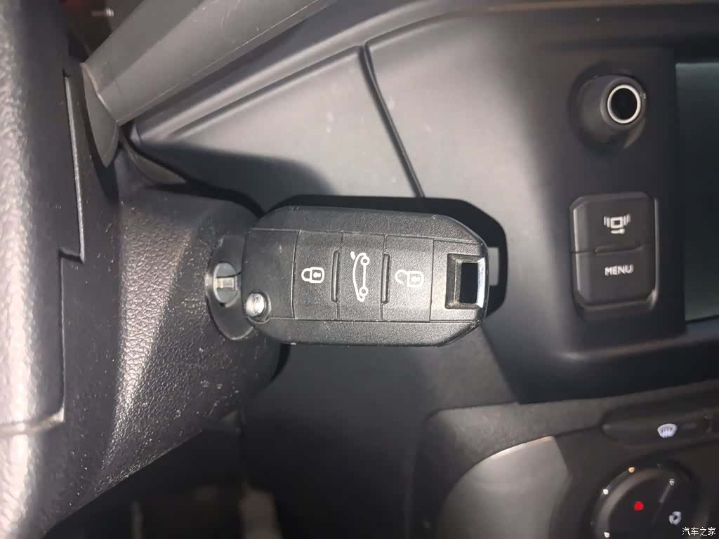 Citroen C3-XR, 2016 11