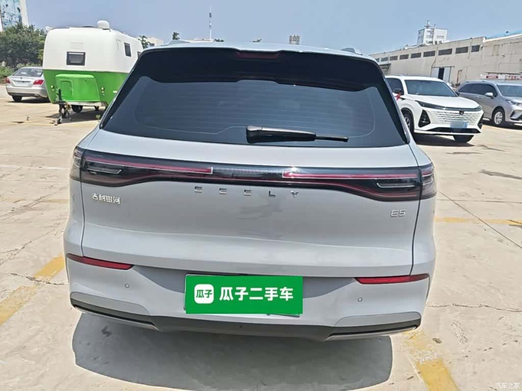 Geely Galaxy E5, 2025 6