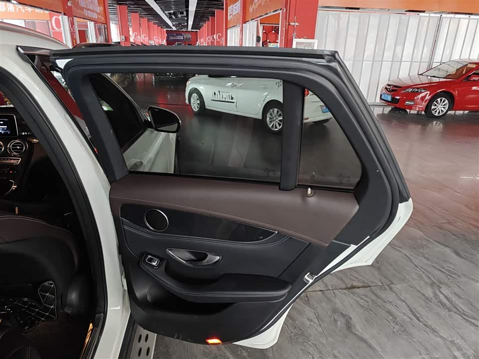 Mercedes-Benz GLC Mercedes-Benz GLC