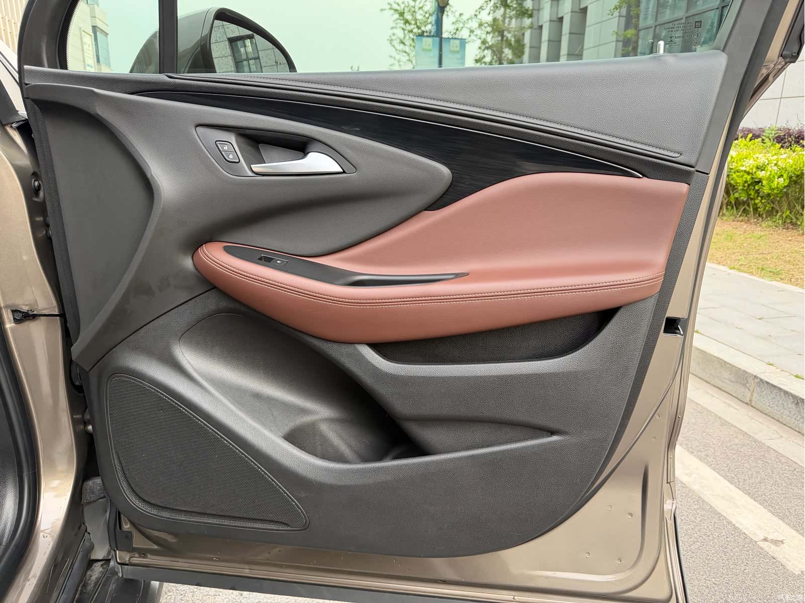 Buick Envision Plus, 2018 12