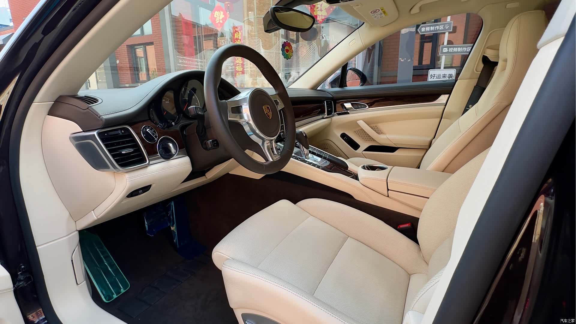 Porsche Panamera, 2016 10