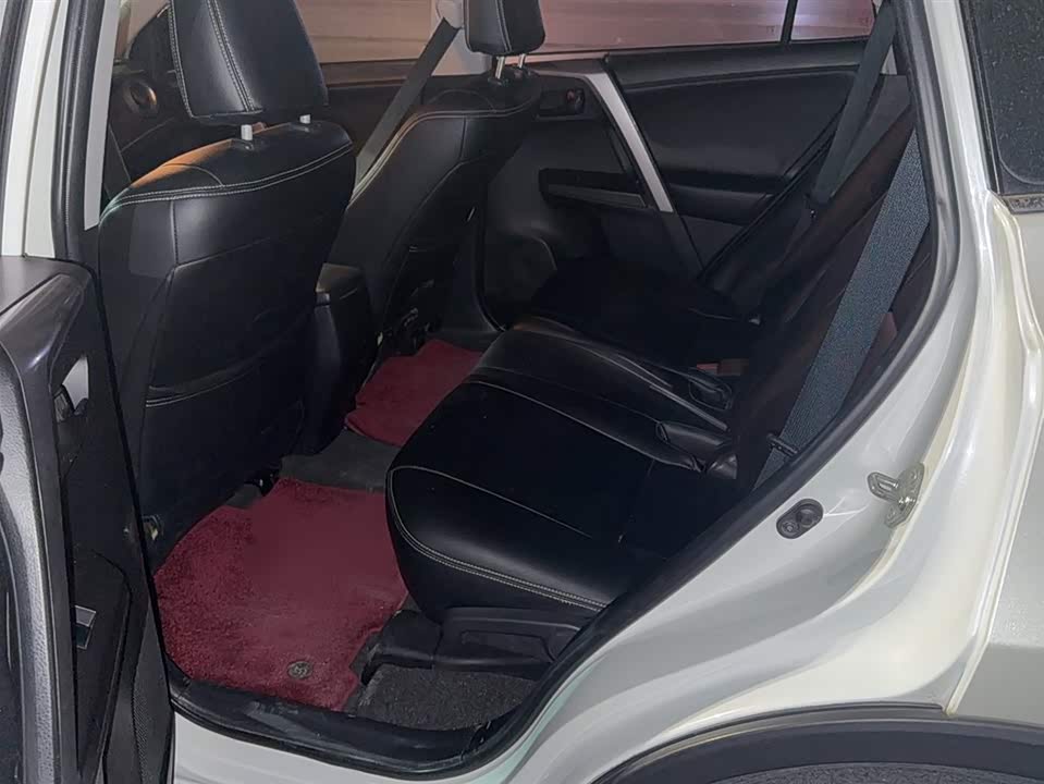 Toyota RAV4 Rongfang