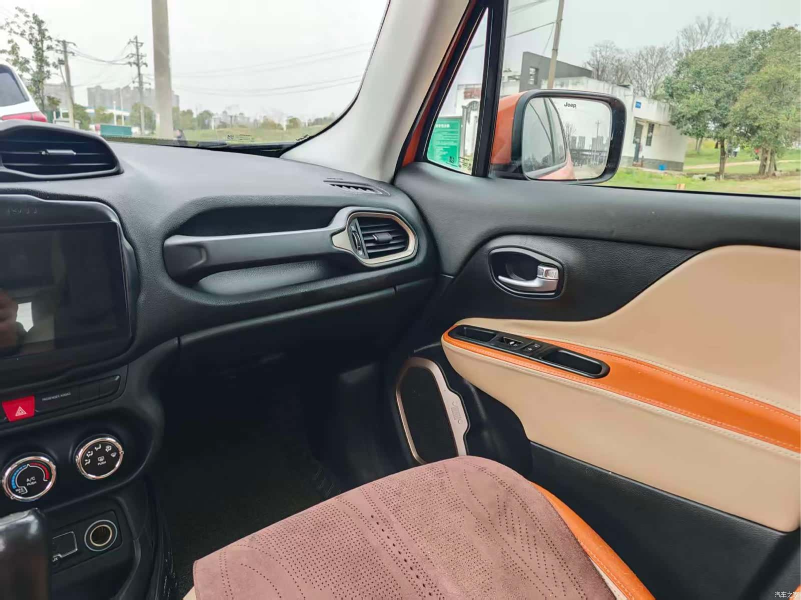 Jeep Renegade, 2017 12
