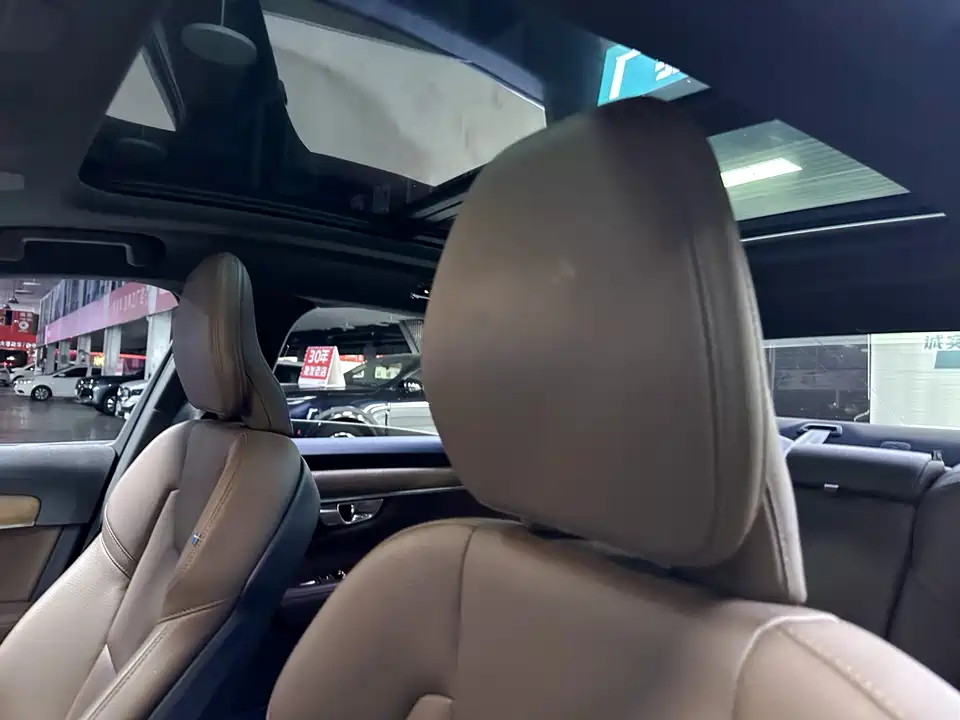 Volvo S90 Volvo S90