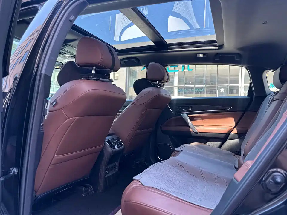 Honda UR-V