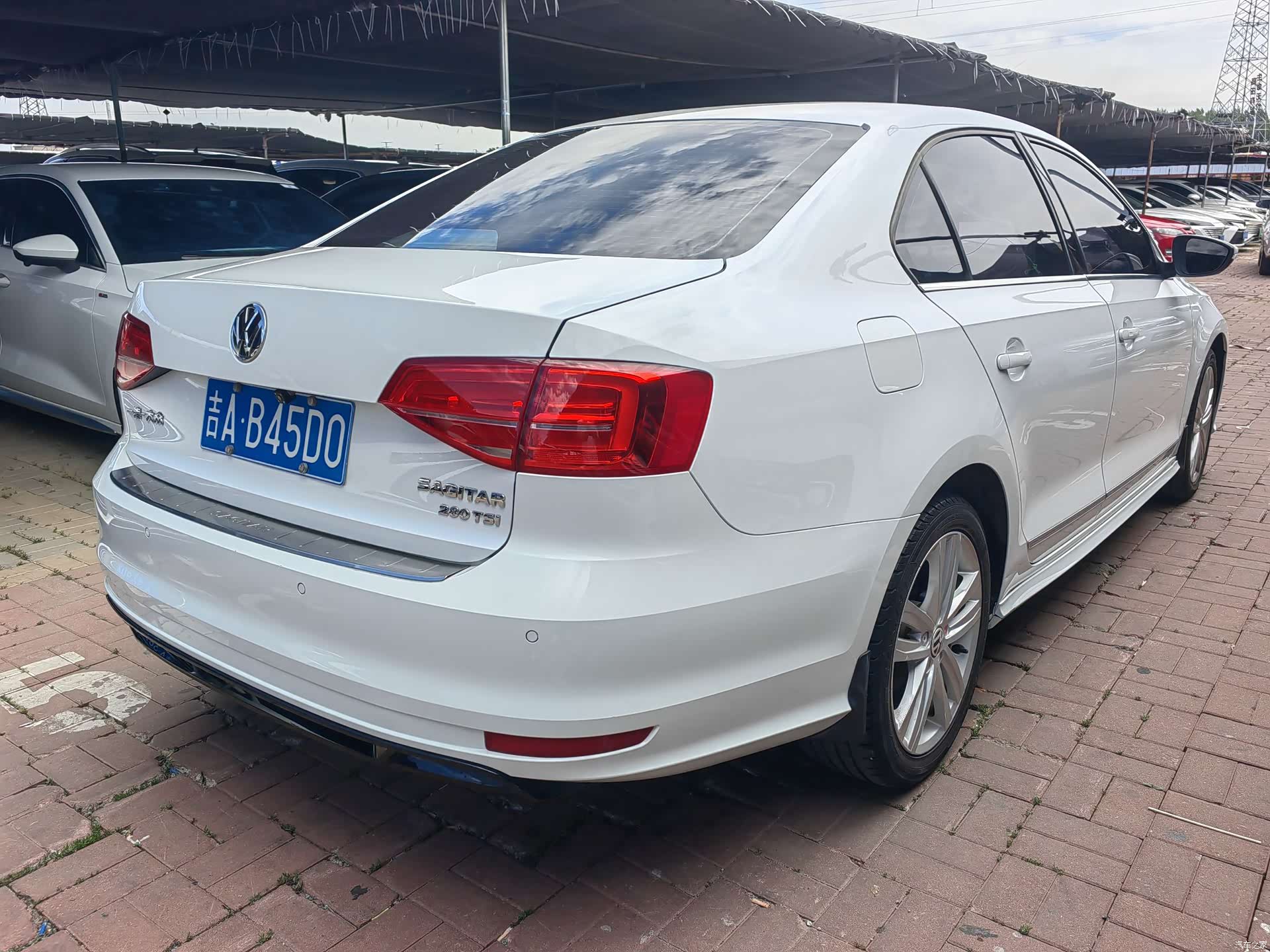 Volkswagen Sagitar, 2019 6