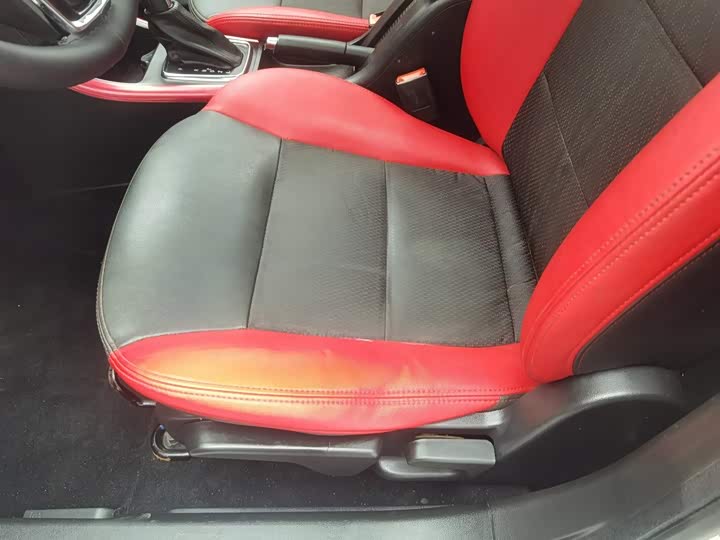 BAIC Senova X25 2015 1.5L АКПП Elite