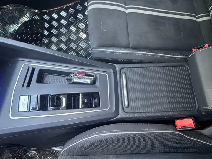 Volkswagen Golf 高尔夫 2021款 280TSI DSG R-Line: миниатюра 7