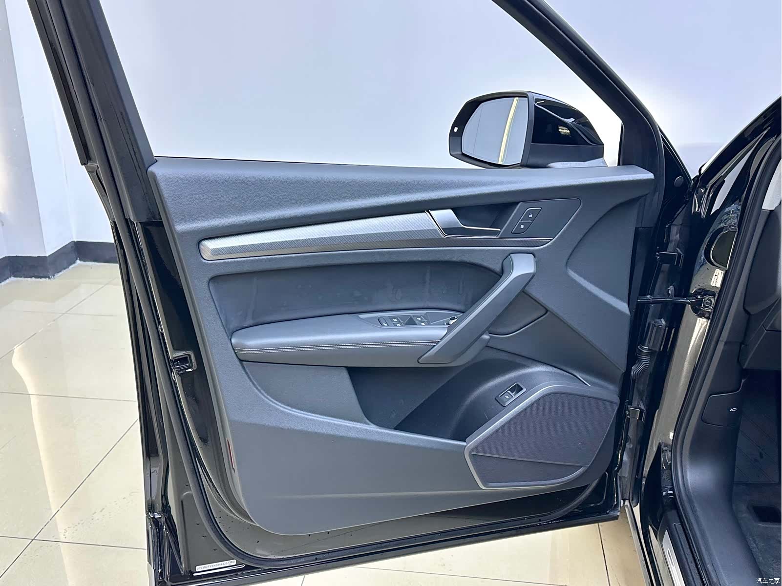 Audi Q5L, 2022 17