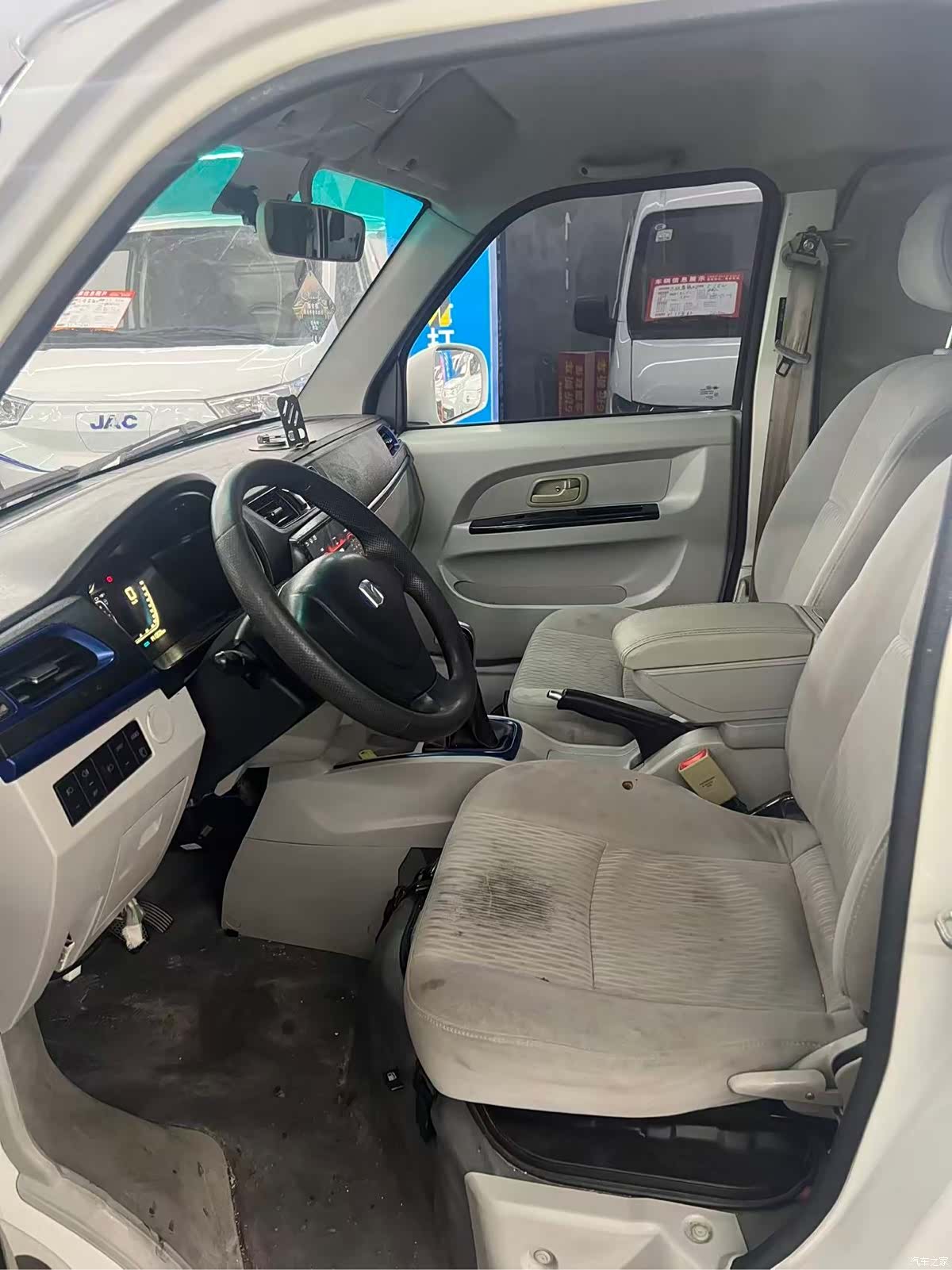Geely E5, 2021 10