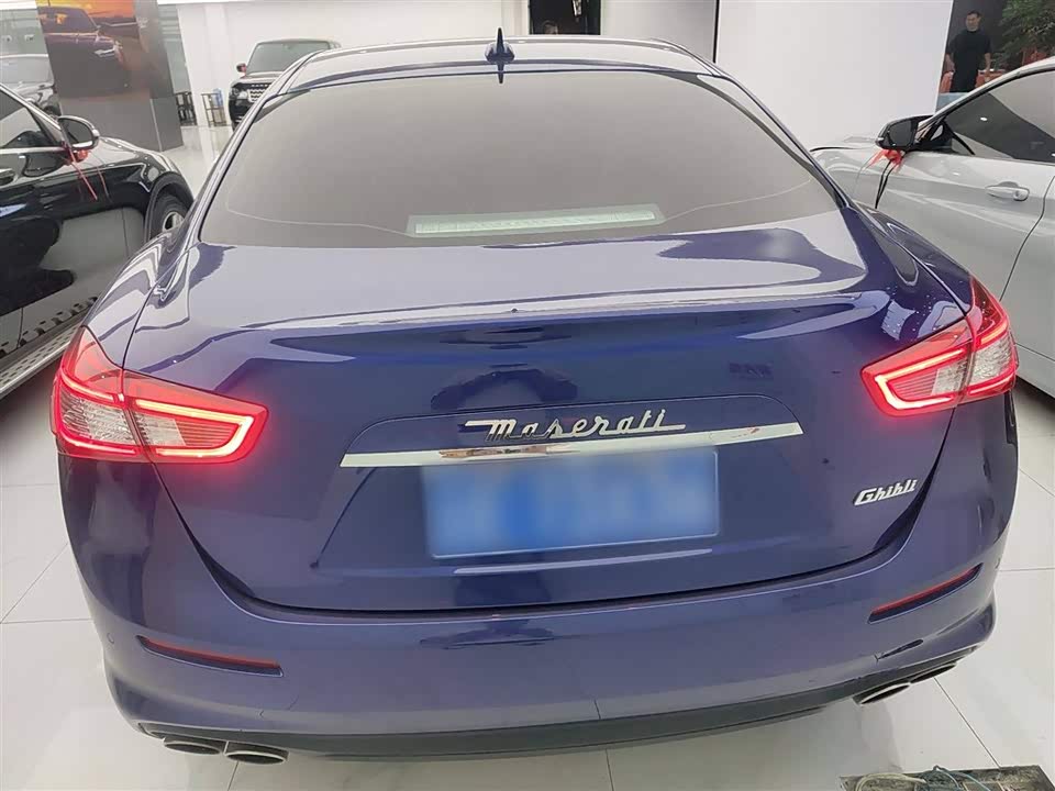 Maserati Ghibli