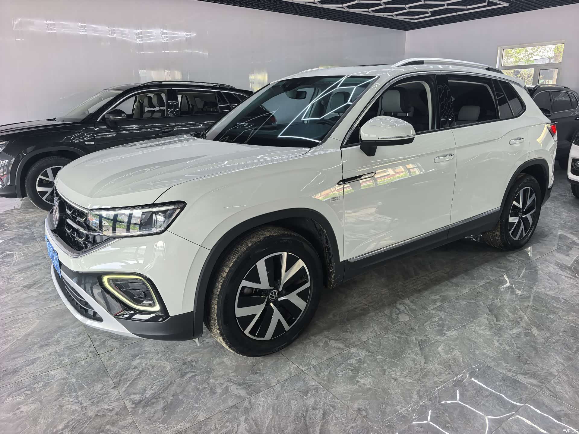Volkswagen Tayron, 2023 3