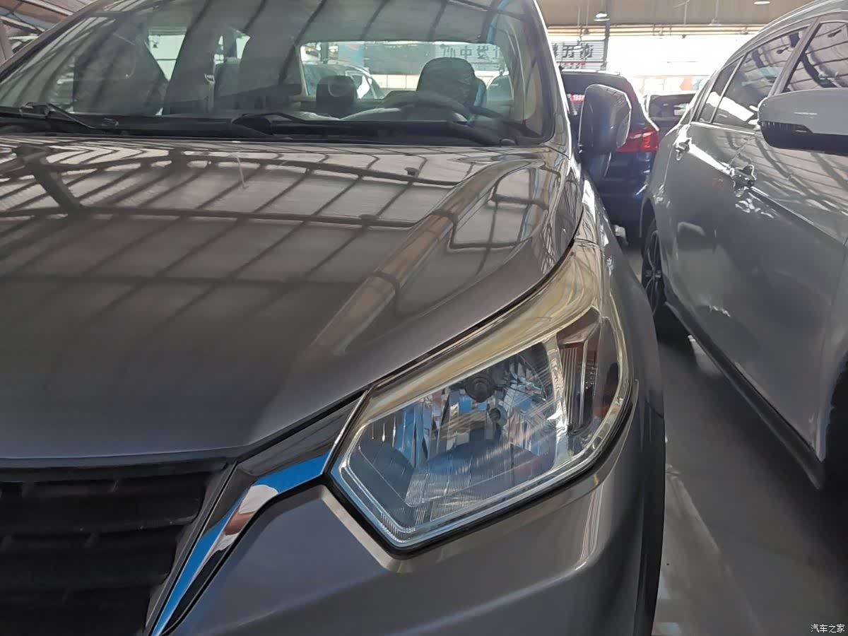 Nissan D50, 2014 10