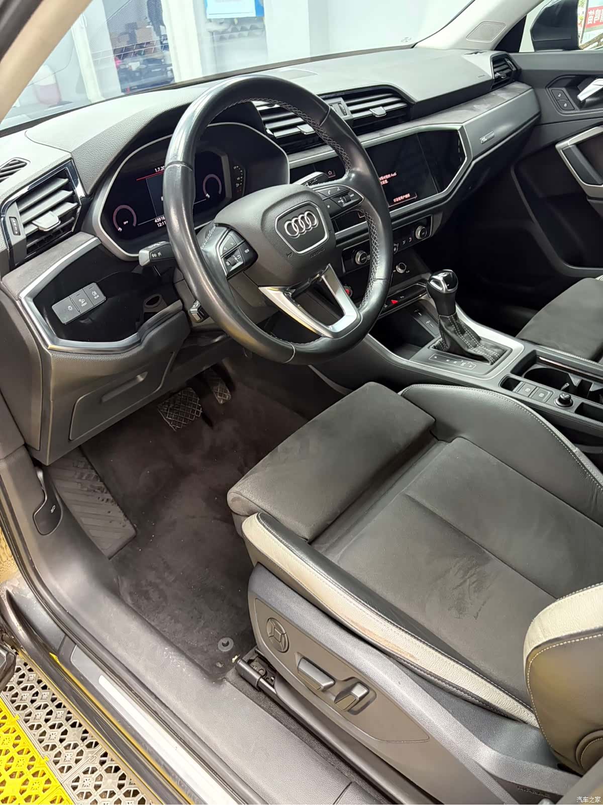 Audi Q3, 2022 17