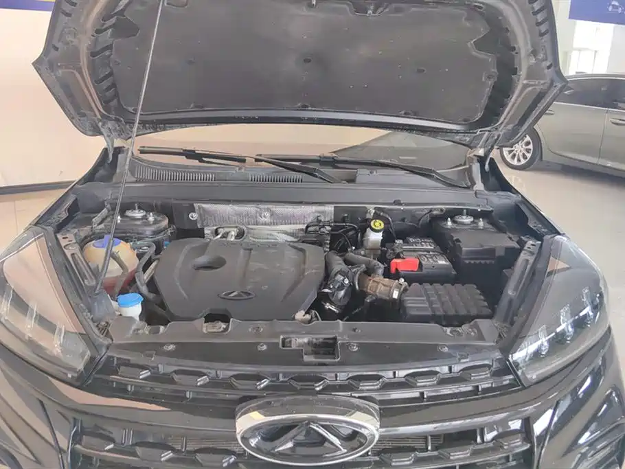 Chery Tiggo 8