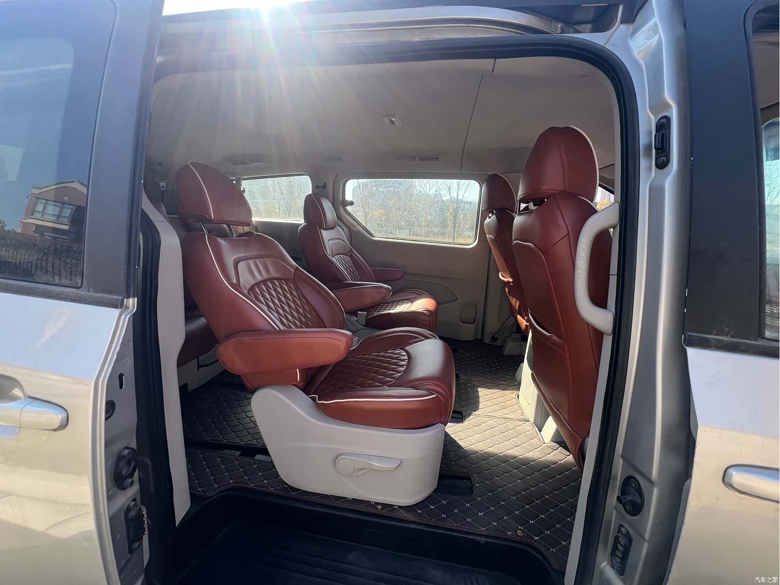 Maxus G10, 2016 9