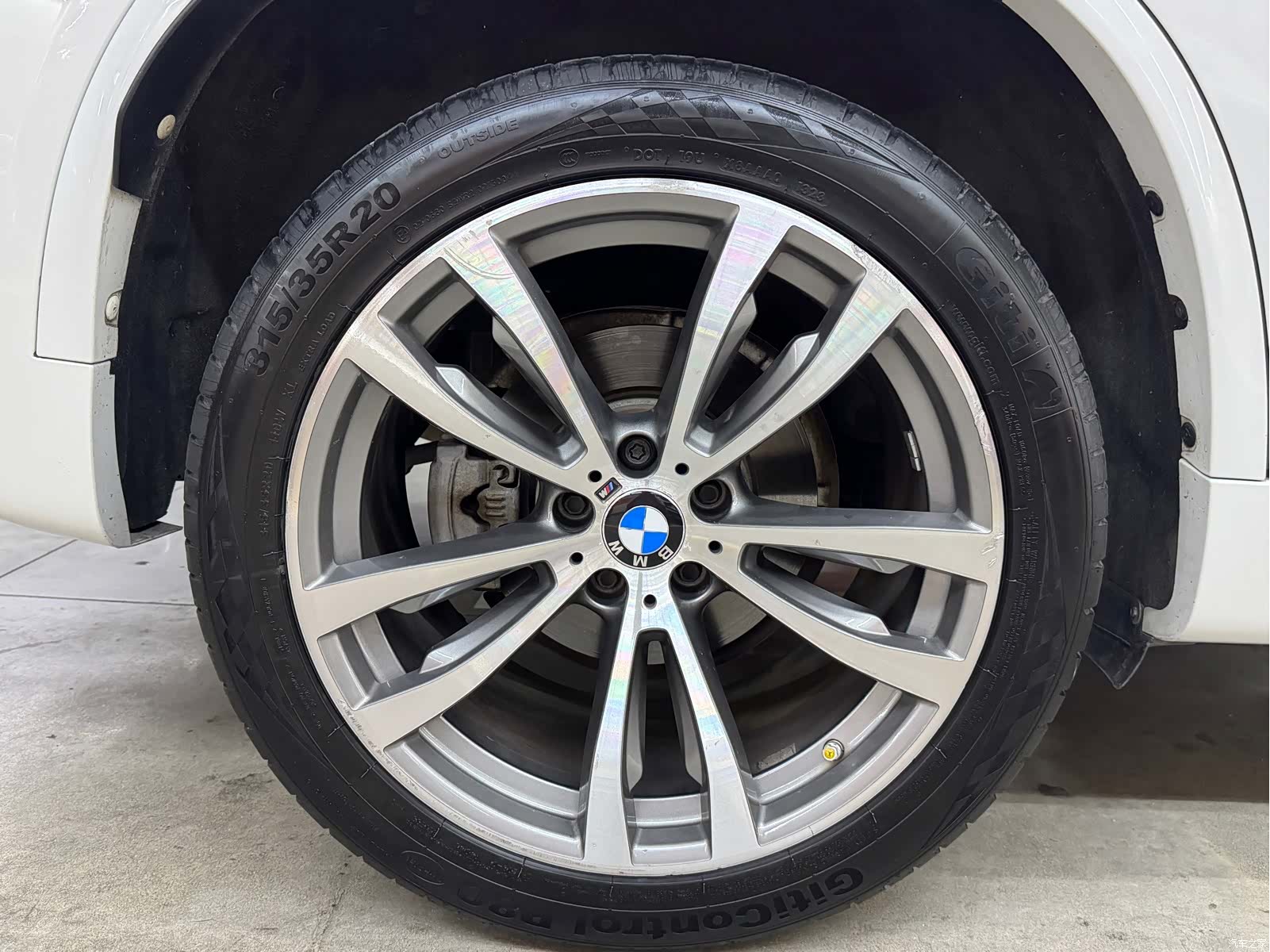 BMW X5, 2019 10