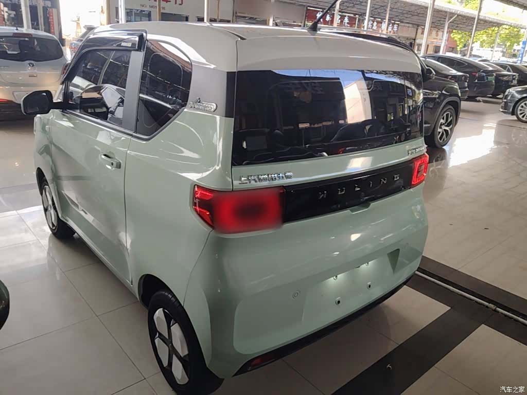 Wuling MINIEV, 2022 все фото