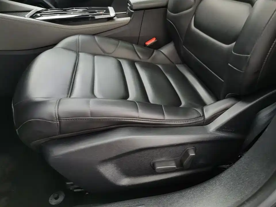 Citroen Versailles C5 X