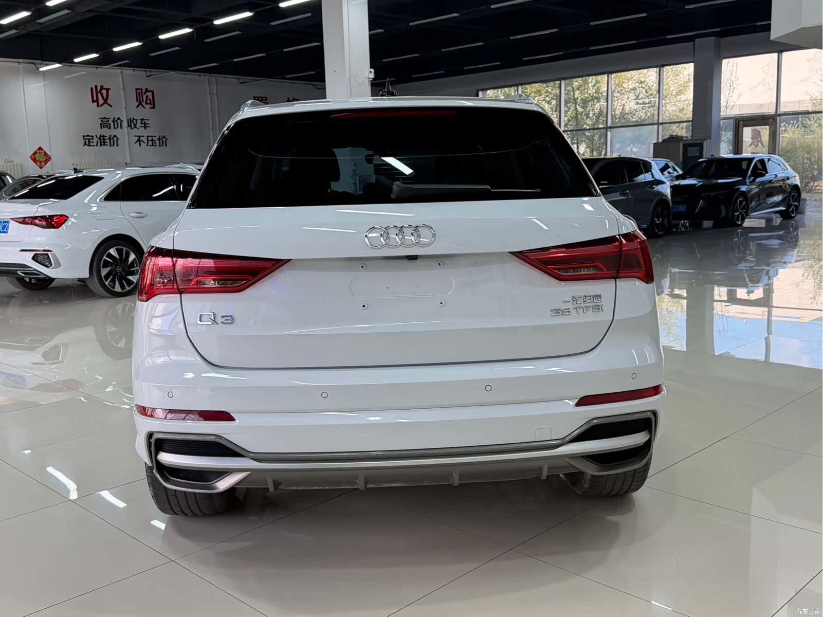 Audi Q3, 2023 все фото