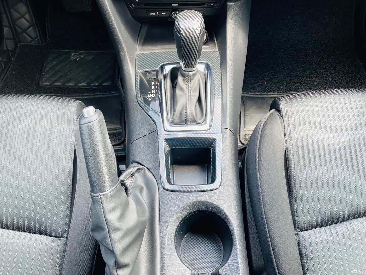 Mazda Mazda3, 2014 17