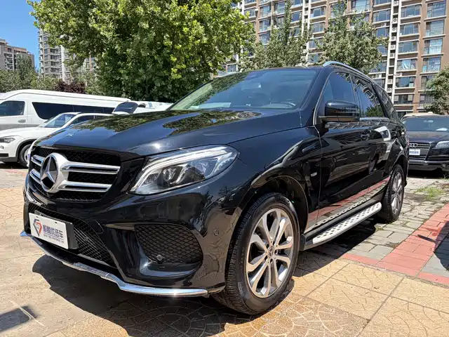 Mercedes-Benz GLE 2018 — купить из Китая под заказ