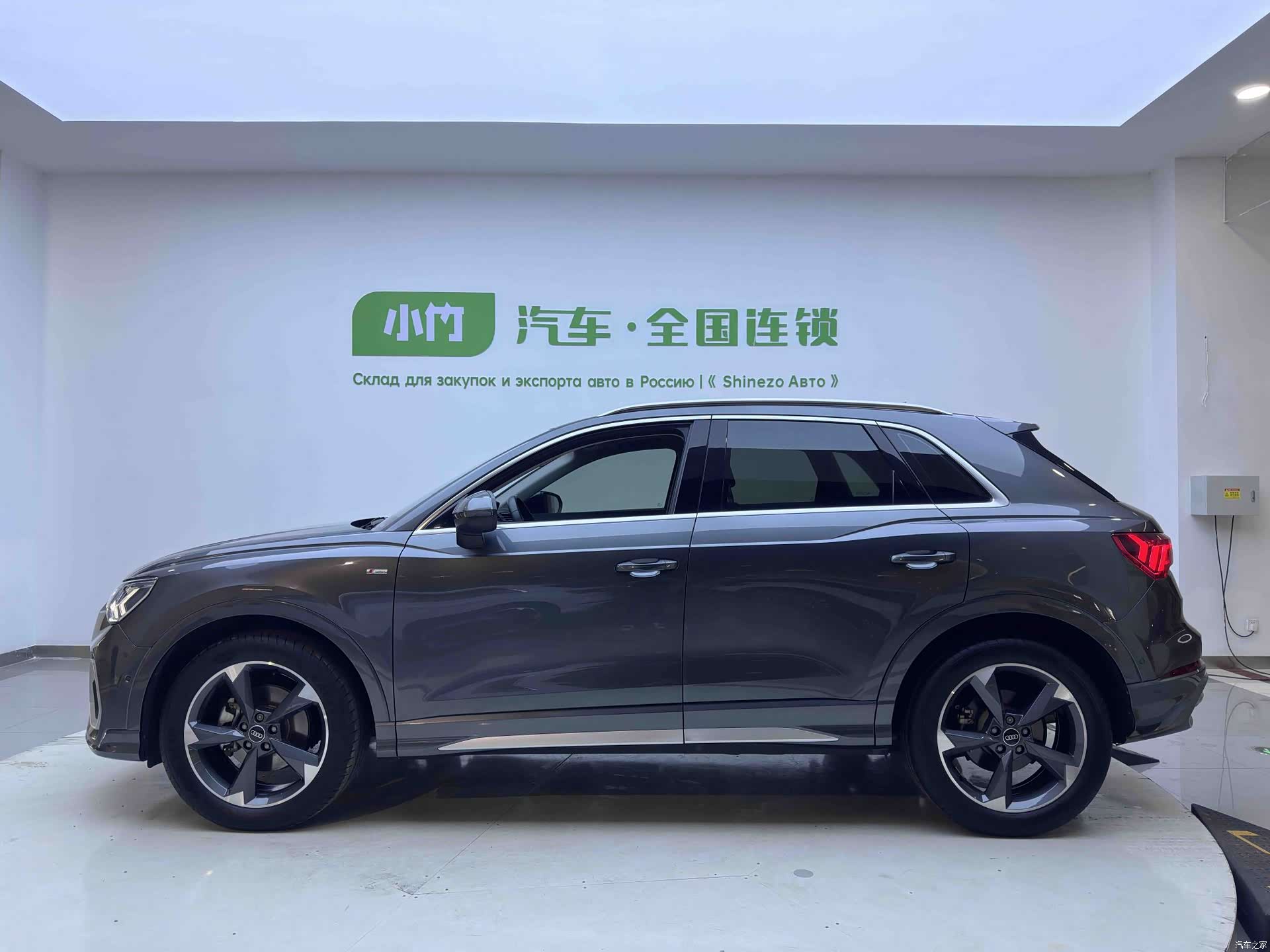 Audi Q3, 2022 6