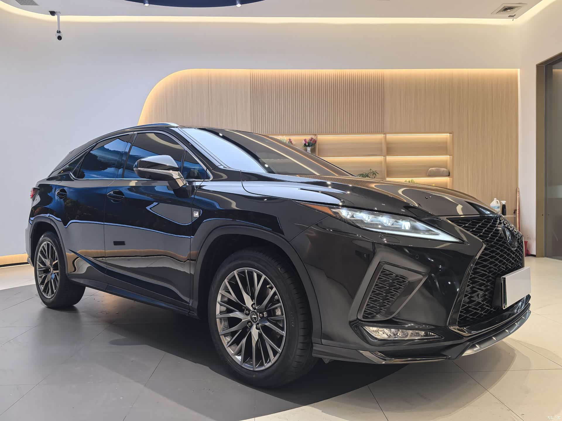 Lexus RX, 2021 3