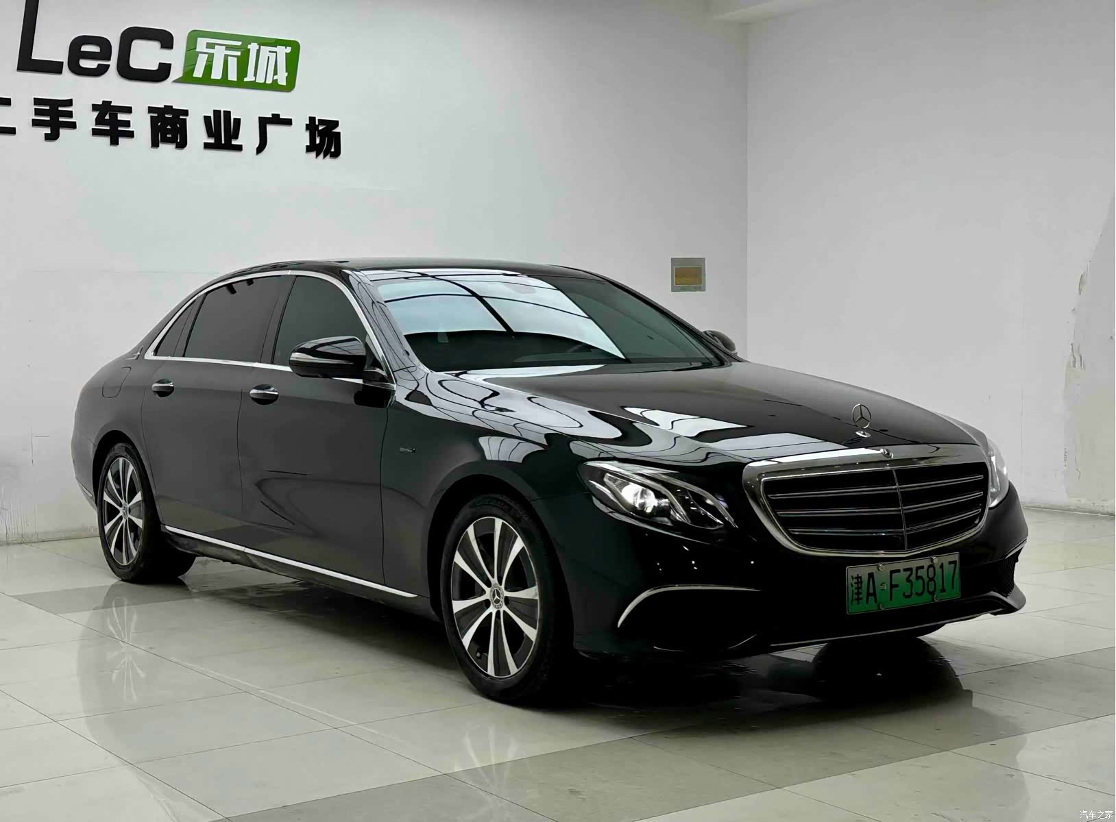 Mercedes-Benz E-Class, 2020 3